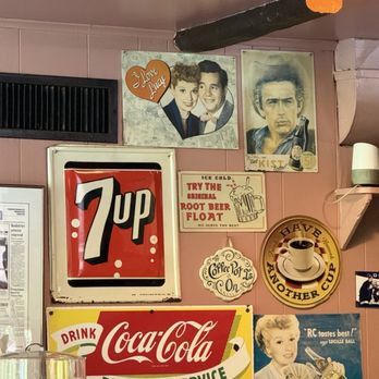 Lakeside Diner - Diners Near Me - Stamford, Connecticut Lakeside Diner - Diners Near Me - Stamford, Connecticut