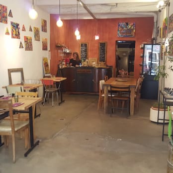 Ahwash - Inside - French Near Me - Marseille, 13