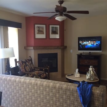 WorldMark Big Bear - Living room in 1 bdrm unit - Hotels Near Me - Big Bear Lake, California
