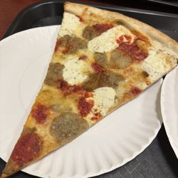 New York Family Pizza - Meatball parm slice