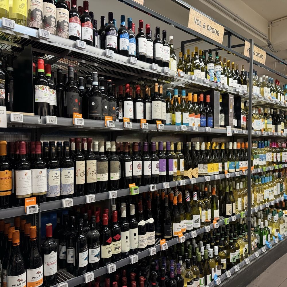 Albert Heijn - Wines - Grocery Near Me - Amsterdam, New Hampshire