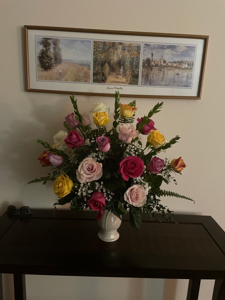 THE VILLAGES FLORIST Updated August 2024 12 Photos & 19 Reviews