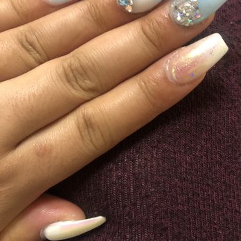 T & T Nails - Nail Salons Near Me - Fall River, Massachusetts