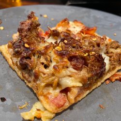 Garage Bowling & Bar - Meatza!