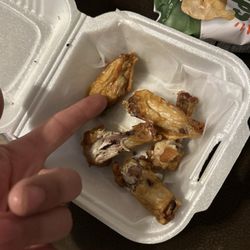 Big Chic - Chicken wings are smaller than my finger. That's what you offer near close? It's bed time...
