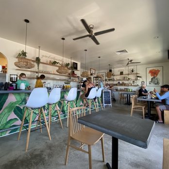 Vibe Cafe - Inside - Cafes Near Me - Hilo, Hawaii Vibe Cafe - Inside - Cafes Near Me - Hilo, Hawaii