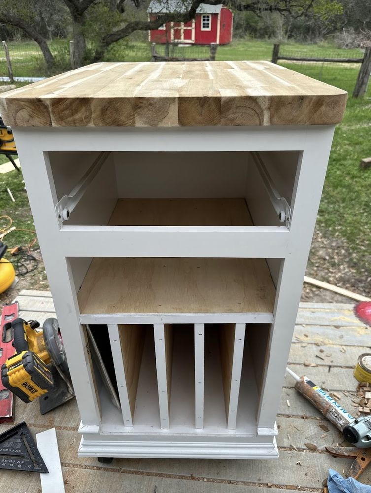 Slide of Kelly Construction