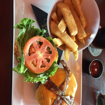 Park Lane Tavern - Bacon cheeseburger - Fish & Chips Near Me - Hampton, Virginia Park Lane Tavern - Bacon cheeseburger - Fish & Chips Near Me - Hampton, Virginia
