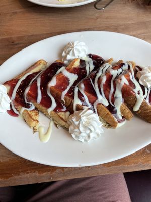 Chip's Family Restaurant by null