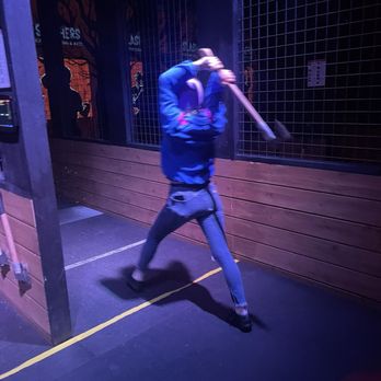 Slashers Axe Throwing & Ales - Axe Throwing Near Me - Costa Mesa, California Slashers Axe Throwing & Ales - Axe Throwing Near Me - Costa Mesa, California