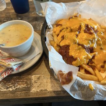 Pier 87 Bar And Grill - Clam chowder and chili cheese fries - Bars Near Me - Williamsport, Pennsylvania