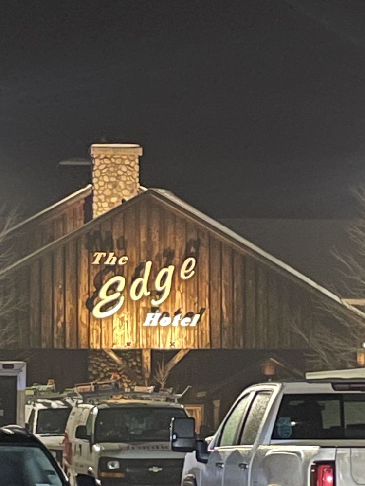 THE EDGE HOTEL Updated September 2024 14 Photos & 14 Reviews 3952