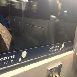 Københavns Metro - Shut upppppppp! lol love this! New York really needs this!