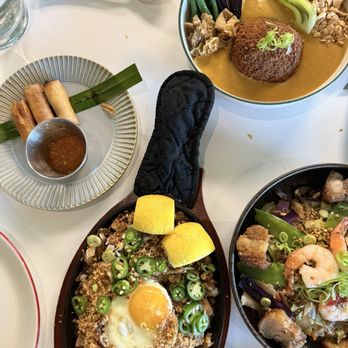 Carabao - Sizzling sisig, pancit guisado, lumpiang shanghai, crispy kare kare - Filipino Near Me - Napa, California Carabao - Sizzling sisig, pancit guisado, lumpiang shanghai, crispy kare kare - Filipino Near Me - Napa, California