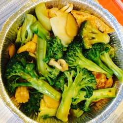 Kai Ping Restaurant - Tofu w broccoli in oyster sauce
