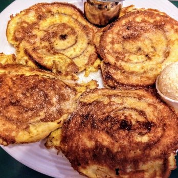 The Frog Pond - Cinnamon roll french toast - Breakfast & Brunch Near Me - St Pete Beach, Florida