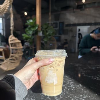 MoonGoat Coffee Roasters - Caramel Iced Latte - Coffee Roasteries Near Me - Costa Mesa, California