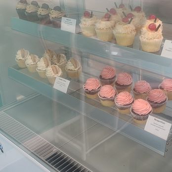 Bundle of Cupcakes - These are cupcakes! - Cupcakes Near Me - Sacramento, California