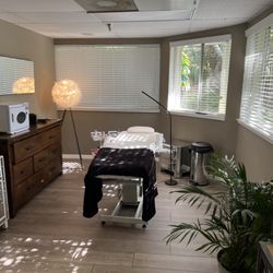 Longboat Lashes & Skincare - Lash and Esthetician room