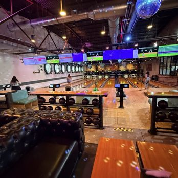 Primrose Lanes - Bowling Near Me - Orlando, Florida Primrose Lanes - Bowling Near Me - Orlando, Florida