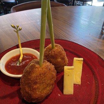 Star Leaf - Asian Fusion Near Me - Pasadena, California