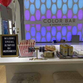 Kendra Scott - Food and treat - Jewelry Near Me - Dunwoody, Georgia Kendra Scott - Food and treat - Jewelry Near Me - Dunwoody, Georgia