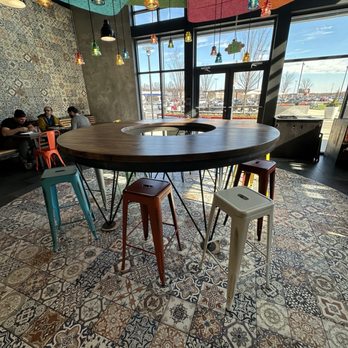 Mezeh - Interior - Mediterranean Near Me - Owings Mills, Maryland