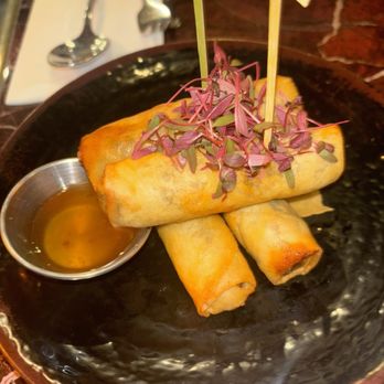Soothr - Duck roll - Thai Near Me - New York, New York