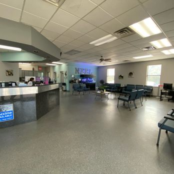 Red Plains Veterinary - Lobby area - Veterinarians Near Me - Oklahoma City, Oklahoma Red Plains Veterinary - Lobby area - Veterinarians Near Me - Oklahoma City, Oklahoma