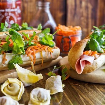 Banh Mi - Wonton - Vietnamese Near Me - Chicago, Illinois