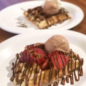 Nutella Cafe - liege waffle with nutella, strawberry slices, nutella gelato toppings - Desserts Near Me - Chicago, Illinois Nutella Cafe - liege waffle with nutella, strawberry slices, nutella gelato toppings - Desserts Near Me - Chicago, Illinois