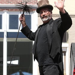 Ye Olde Chimney Sweep - Jim At Parade