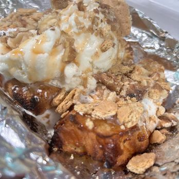 Marlei’s Sweet Tooth - Famous French Toast with dry walnuts and granola. - Ice Cream & Frozen Yogurt Near Me - Philadelphia, Pennsylvania