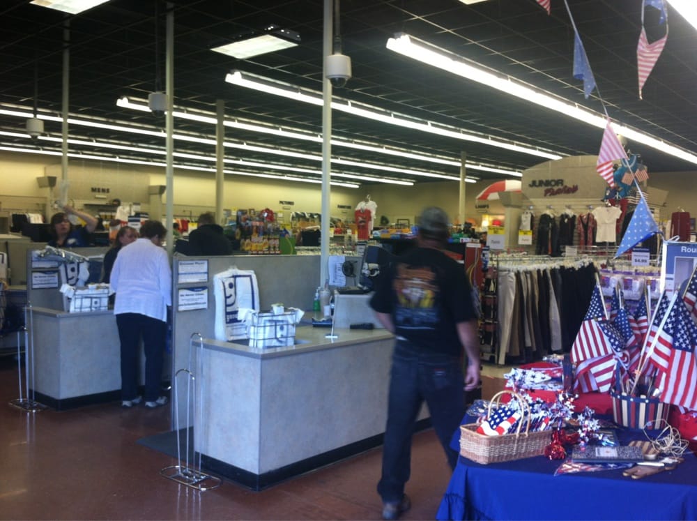 GOODWILL YAKIMA Updated September 2024 12 Reviews 3700 Tieton Dr, Yakima, Washington