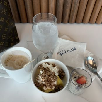 Delta Sky Club - Airport Lounges Near Me - Seattle, Washington