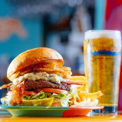 Wipeout Bar & Grill