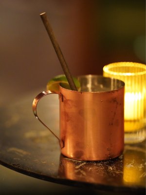Bar Henry by null