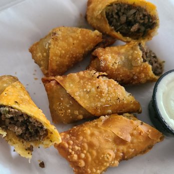 Fast Eddy's Quick Mideast - Booreg w/ garlic sauce (toum) - Middle Eastern Near Me - Jacksonville, Florida