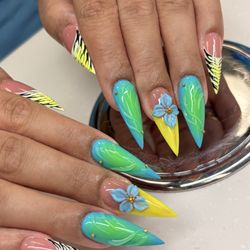 California Nails
