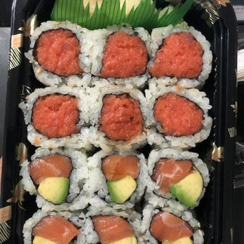 Akura Sushi - Spicy Tuna, Salmon Avocado Roll - Sushi Bars Near Me - New York, New York