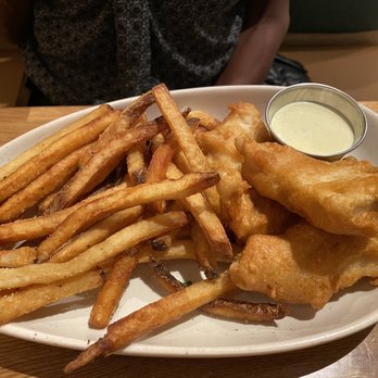 Mahi’ai Table - Fish n' Chips - Cocktail Bars Near Me - Kapolei, Hawaii
