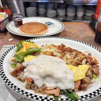 Black Bear Diner Fullerton - Country fried steak omelette with pancake - American Near Me - Fullerton, California Black Bear Diner Fullerton - Country fried steak omelette with pancake - American Near Me - Fullerton, California