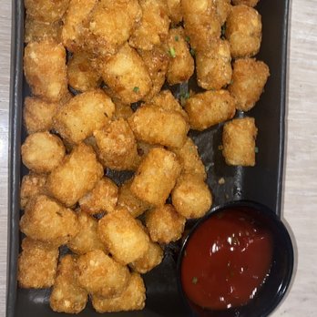 3rd Base LA - Tater Tots - Sports Bars Near Me - Los Angeles, California