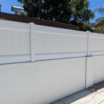 LA Team Vinyl Fences - Fences & Gates Near Me