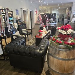 Tranquility Day Spa - Very inviting waiting area, enjoy coffee, tea, hot chocolate, wine, or more while waiting or receiving a service.