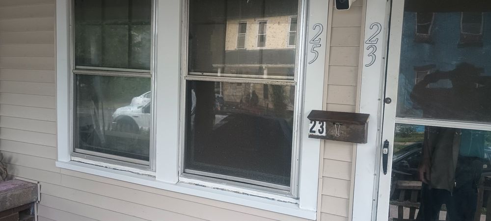 Slide of Dayton Strong Construction