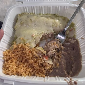 Taqueria Davis - Chicken enchiladas, rice and beans - Mexican Near Me - Davis, California