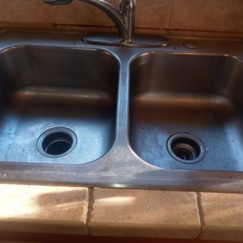 Jess's Sparkle Cleaning - Before - Home Cleaning Near Me