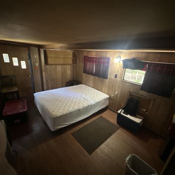 Miner's Camp - Cabin 3, new full size matter with two covers and new window unit, small fridge. - Campgrounds Near Me - Murfreesboro, Arkansas Miner's Camp - Cabin 3, new full size matter with two covers and new window unit, small fridge. - Campgrounds Near Me - Murfreesboro, Arkansas