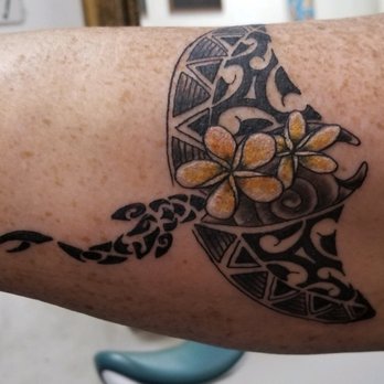 Artistic Creations Tattoo Studio - My wife's - Tattoo Near Me - Kailua Kona, Hawaii Artistic Creations Tattoo Studio - My wife's - Tattoo Near Me - Kailua Kona, Hawaii